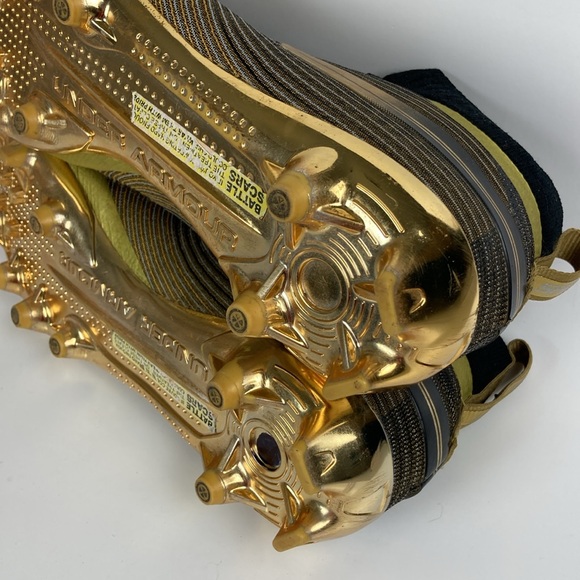 Under Armour Men's Spotlight MC Gold Football Cleats, Size 12 - Picture 13 of 16